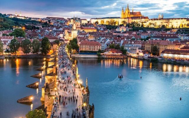 Chic Central Charles Bridge