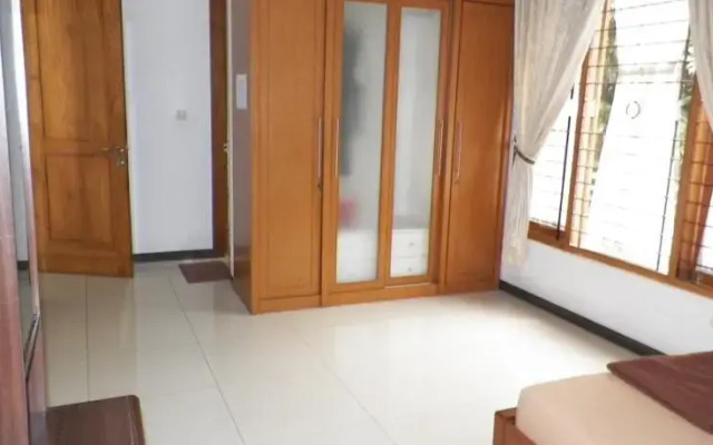 Setra Duta Guest House