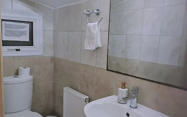 123 AN - Stay Nissi House