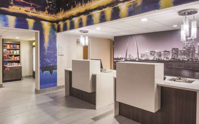 La Quinta Inn & Suites by Wyndham Festus - St. Louis South