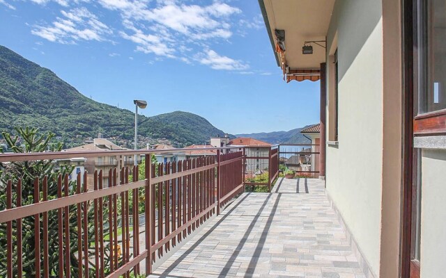 Nice Apartment in Omegna With 2 Bedrooms and Wifi