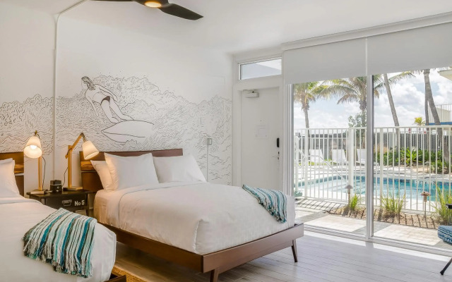 Plunge Beach Resort