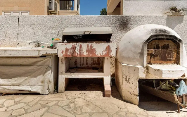 4 Bedroom Villa With Private Pool Near Beach