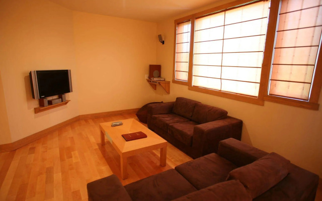 Kamakura Apartments