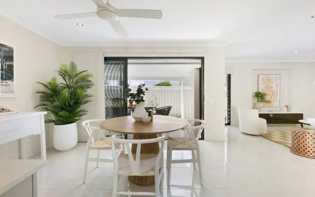 Riviera Road Miami - 4BRM Dual Villa