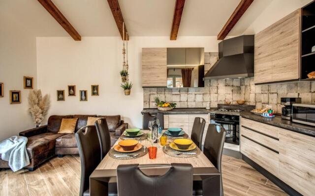 CHEZ MARIE' - modern apartment in countryside