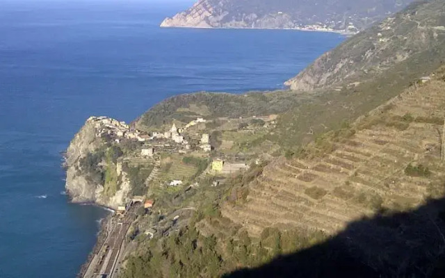 5 Terre Rentals