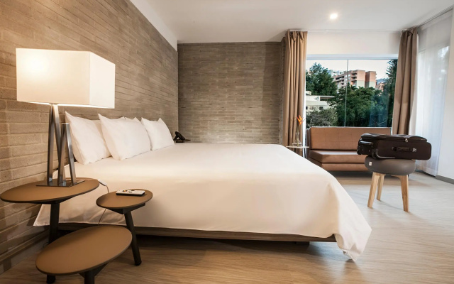 V Grand Hotel, a member of Radisson Individuals