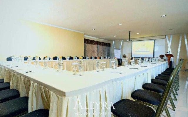 Aleyra Hotel and Villa Garut