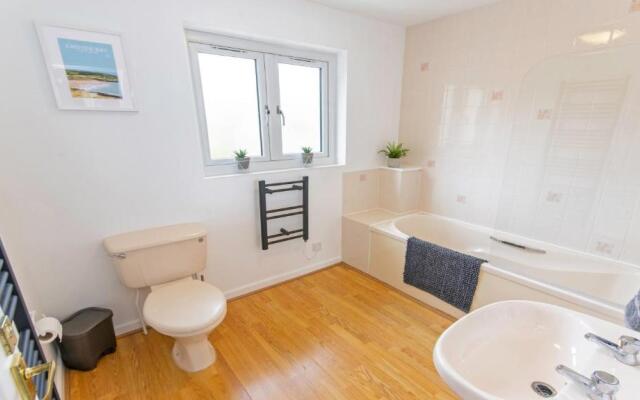 Oceanside Croyde 3 Bedrooms Sleeps 6