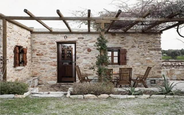 Naxos Alyko Traditional Vacation House Mitatos