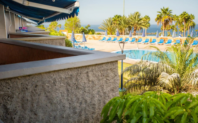 Amadores Beach Apartments