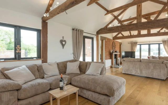 Summer House Stables
