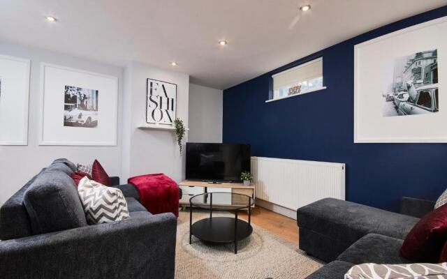 The Stunning Central Jewels Of Bath - Sleeps 24!