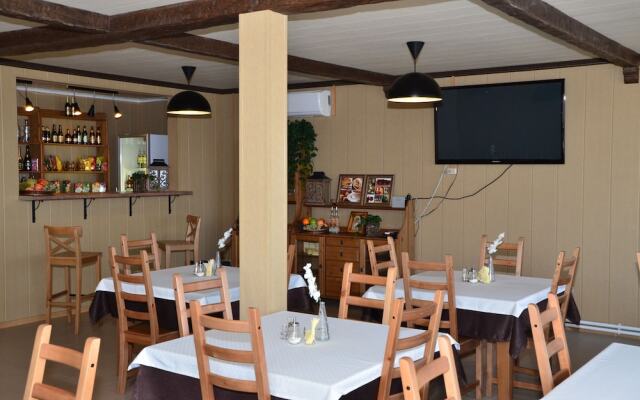 Верхнелебяжье Рыбный курорт