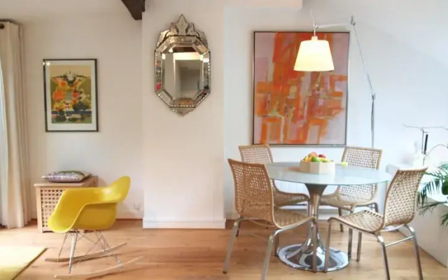 Sky Parlor Studio Apartment