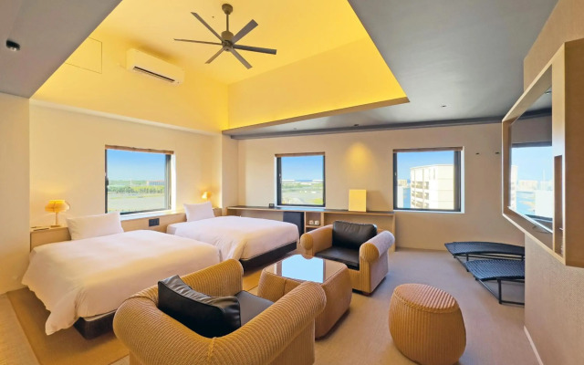 hotel androoms Naha Port