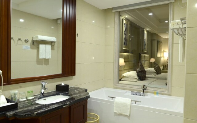 Country Garden Phoenix Suiet Hotel
