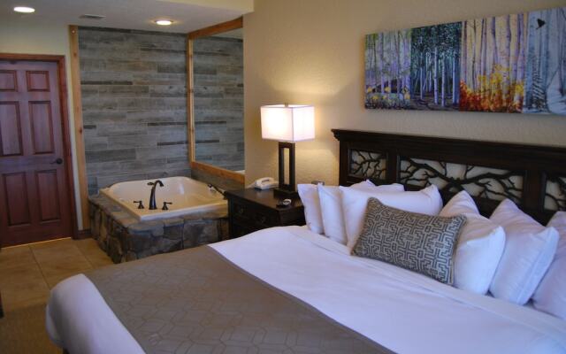 White Pines 2-BD at Westgate - Boa