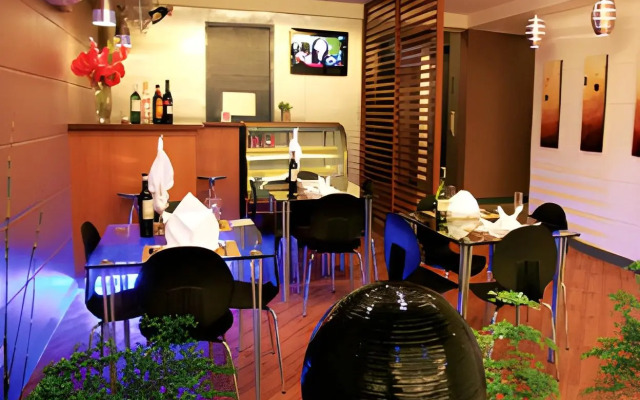 Guijo Suites Makati - Quarantine Hotel