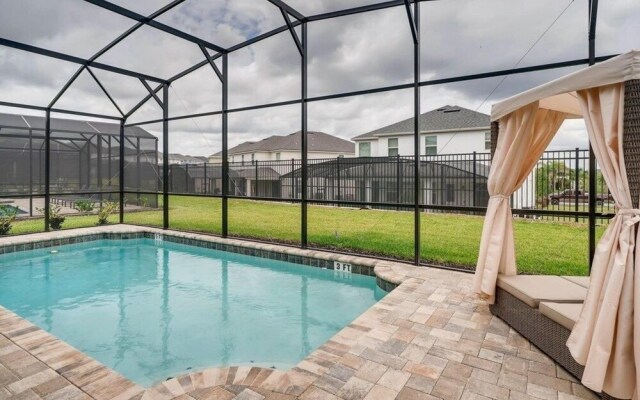 New Resort & No Neighbors! 7 Bedroom Home