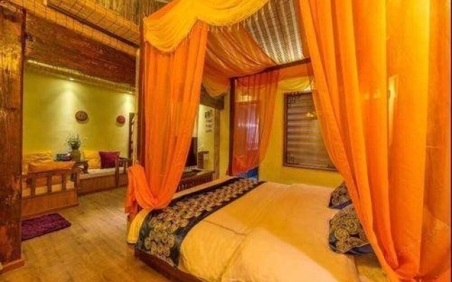 Floral Hotel·Yunjing Zhinan Hotel(Dayan Gucheng dashuiche store) – Guest Rooms – Lijiang