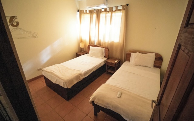 Anona Guesthouse