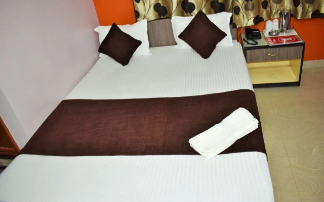 Hotel Debjyoti