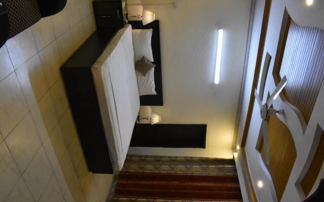 Al Fateh Hotel