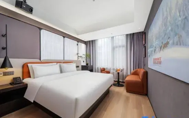Yunxi Man Hotel (Yiwu International Expo Center Branch)