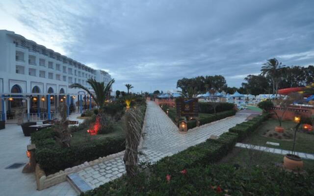 Hotel Chiraz Thalasso Life