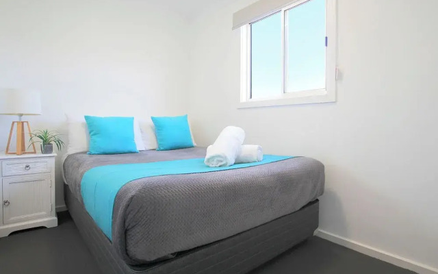 Apartments 521