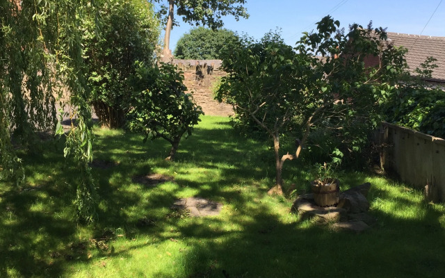 Chimneys Guest House