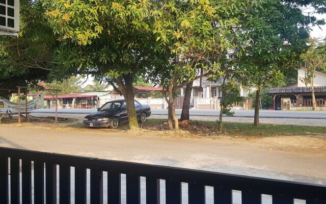 Homesweet Muslim Homestay