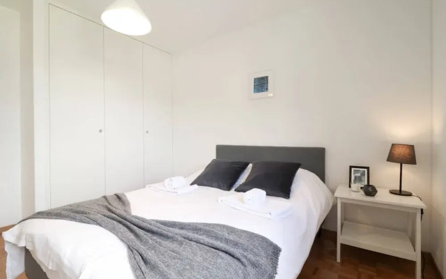 Nice and Recent Apartment Ideally Located in Martigny, Self Check-in