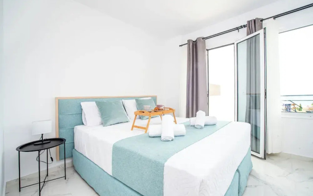 Athinais Suites