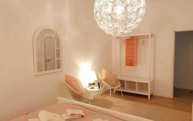 Lisbon Chile Out Rooms By Host-Point