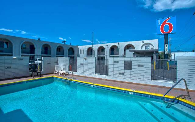 Motel 6 Tucson, AZ - East Williams Center