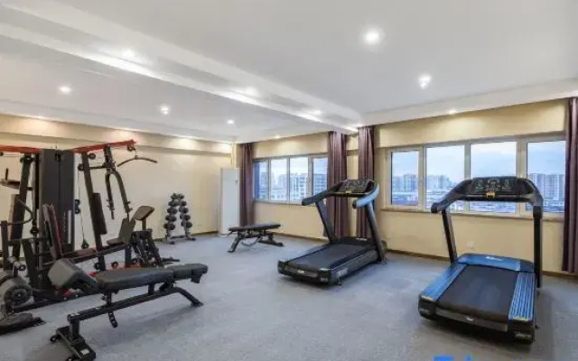 Yemao E-Sports Hotel (Wuqing Daguangming Center)