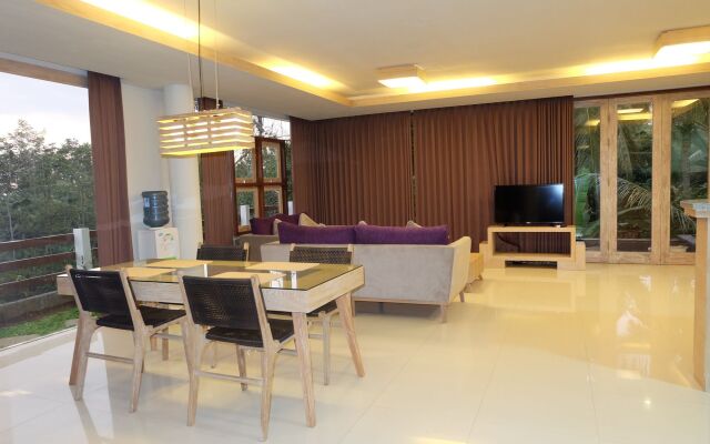 Greenfield Luxury Villas