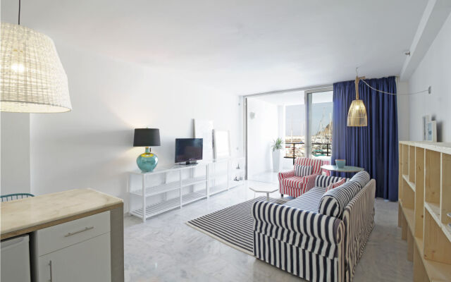 Marina Suites