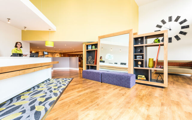 Holiday Inn Lancaster by IHG