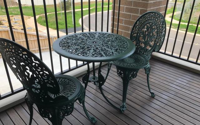 Seabreeze Haven -Wifi, Netflix, pet friendly beach house