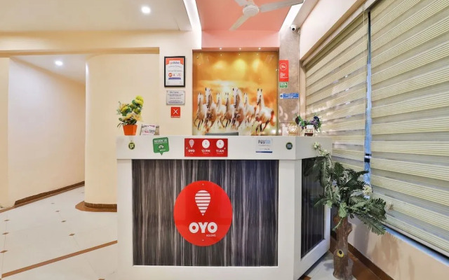 OYO 5835 Jaunt Safari