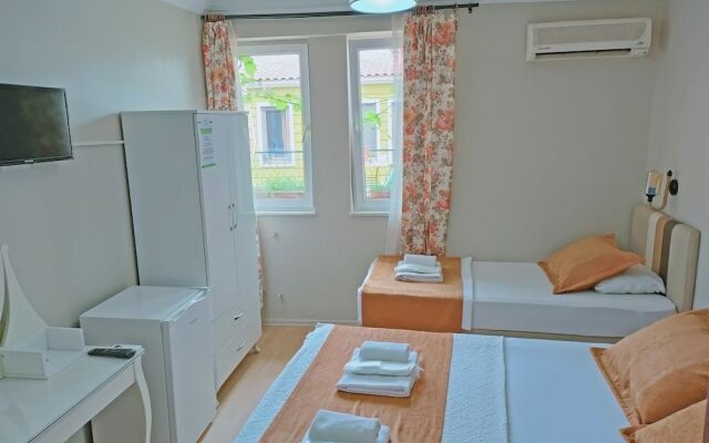 Ilyada Hotel