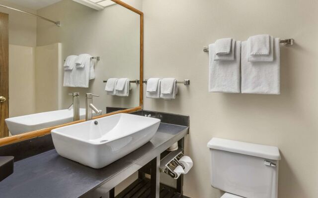 Quality Inn & Suites Fillmore I-15