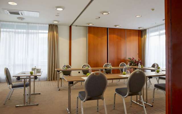 H+ Hotel Stuttgart Herrenberg