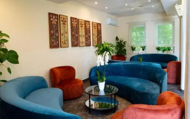 Orchidea Hotel Lipót