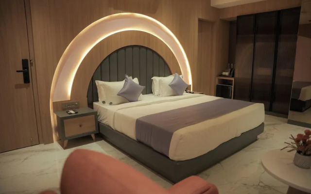 Sudarshan Palace By Spree