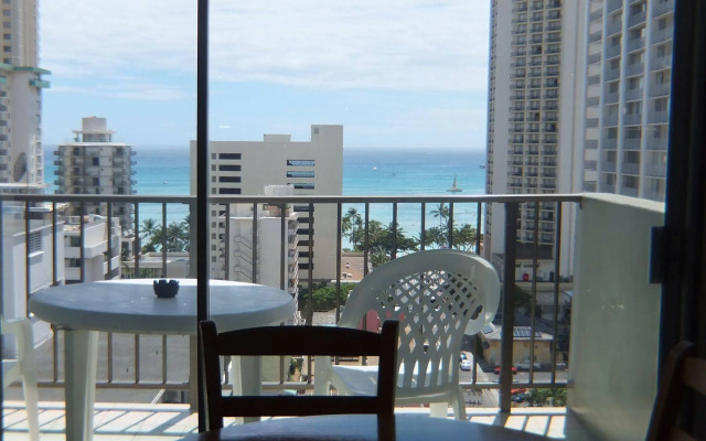 Unipack at Waikiki Park Heights